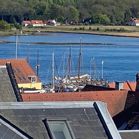 아파트 Torvet 4 스벤보르